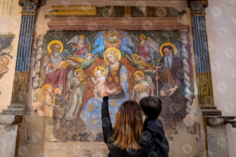 Madonna del Belvedere church of Santa Maria Nuova fresco colors art mother woman son child details particulars  Gubbio