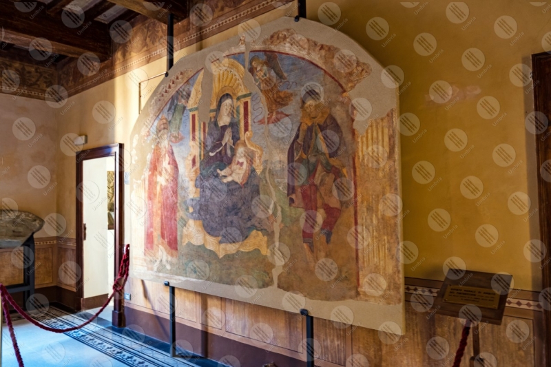 Museo Dinamico del Laterizio e delle Terrecotte dipinto colori arte Madonna Bambino  Marsciano