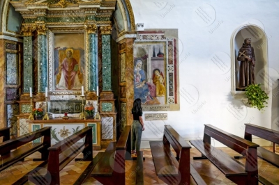montefalco Convento di San Fortunato Benozzo Gozzoli altar paintings art woman girl